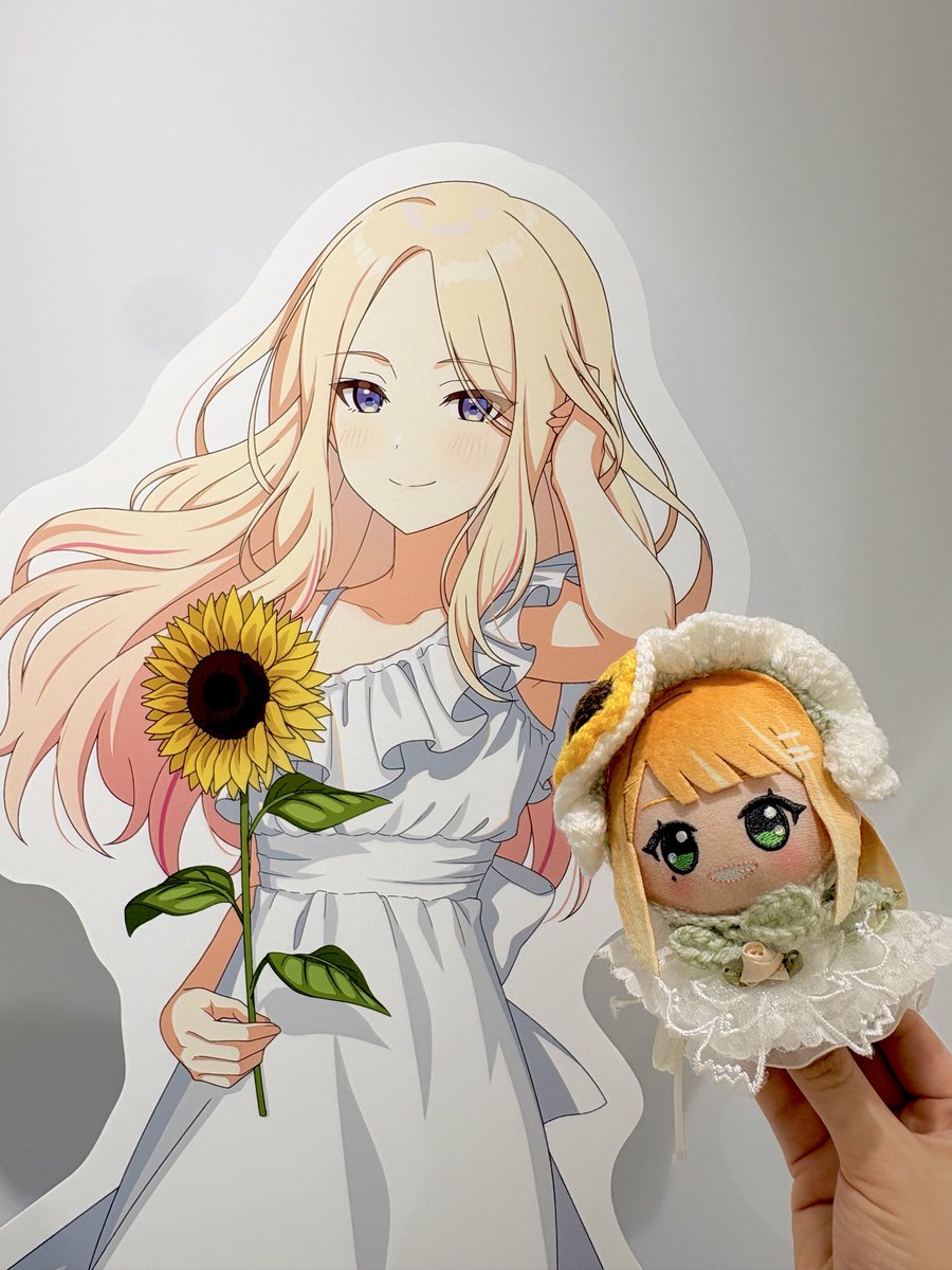 有楽町POPUP皆ほんっと可愛かった〜！ 私、向日葵が一番好きな花なん