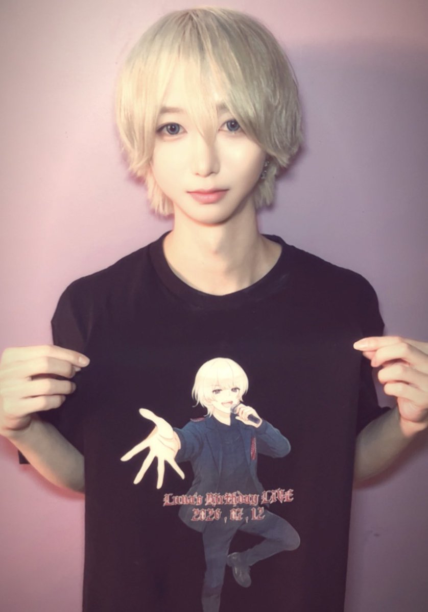 mio_State's tweet photo. るなくん生誕‼️
おめでとうございました🙇‍♀️
きてくれた子もありがとー
生誕って幸せな気持ちになるね😸
(2枚目ファンデついちゃって変なポーズになりまし https://t.co/cnFRQ3NVwd