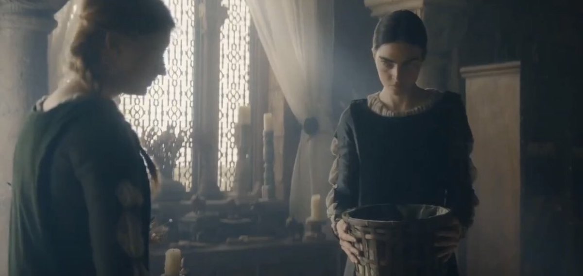 rvgsdelight's tweet photo. hotd fandom has so much empathy for rapist male characters, like young aegon wasn’t harassing maids and lowborn women every waking day. that boy had women scared of even walking past him, save this energy for female characters who actually deserve empathy. https://t.co/trYjnjelni