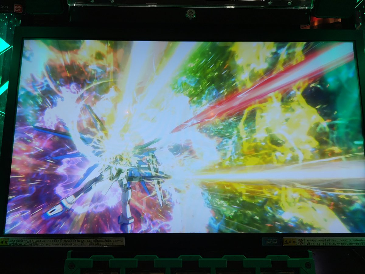 hamnow's tweet photo. 大会後に修行していたら当たりました。引いたのは・・・まあすでに持っていたプルとネーナでした。大分少なくなっているようなので今回揃わなかったのは残念でしたが、9999が出たのは初でした。 https://t.co/VlrorMNBQ9