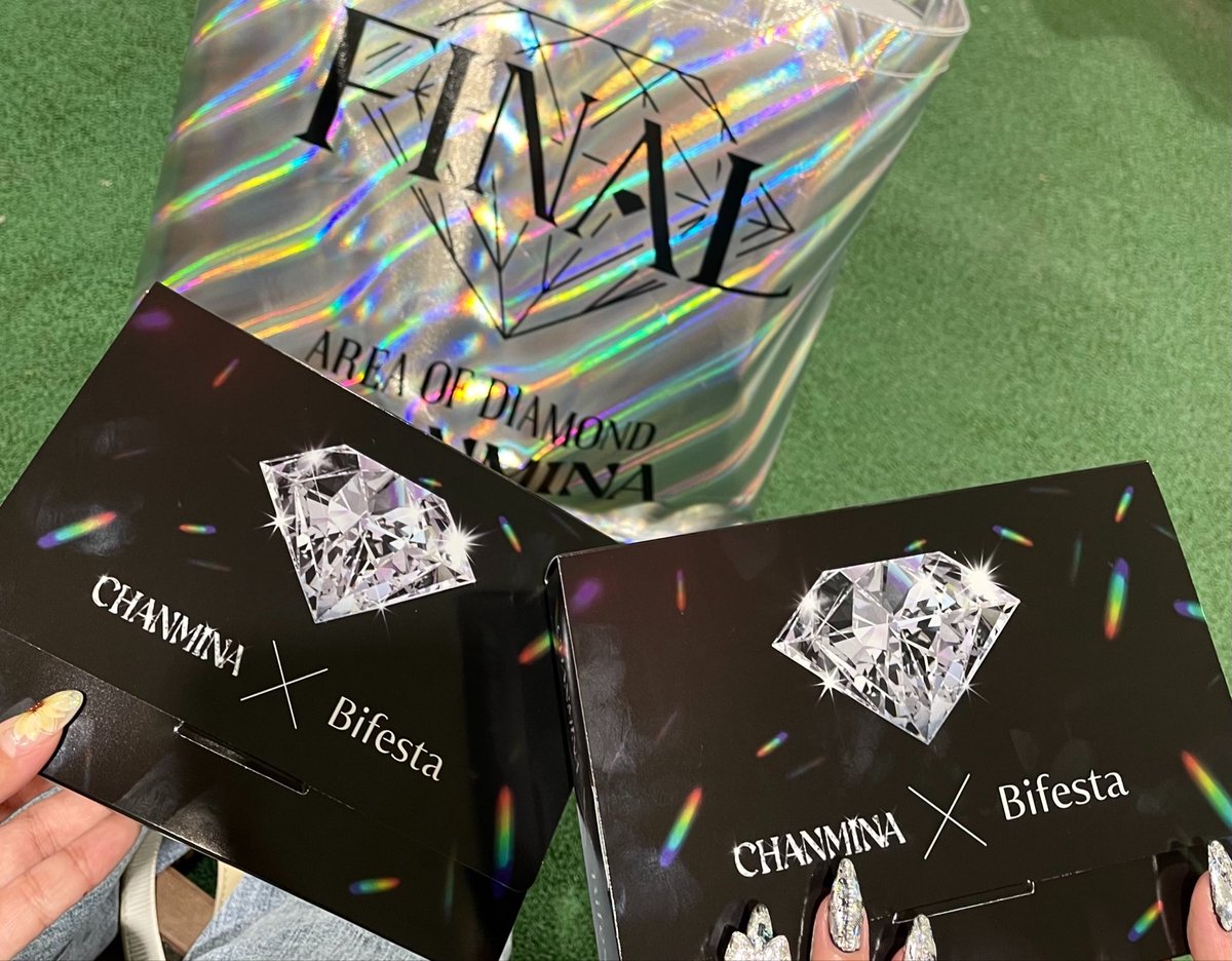 Sflower_clapper's tweet photo. あなたと出会えたこと
あなたのつくる音楽に歌声に惹かれたこと
あなたが生きてくれていること
全てに感謝。

ちゃんみなのファンの方はあたたかい方ばかりだなと改めて思った日でもありました。

愛で溢れてるよ。
ちゃんみなもファンの方も。
そして私も。

本当にありがとう。
大好きです。 https://t.co/JFPF6cM9Qw