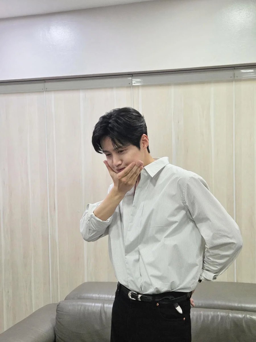 4kshvote's tweet photo. 🏆 서울드라마어워즈 2026 아시아스타상 : 한국 남자 인기상 🏆

26.07.12 22:00 KST

1. #김선호  27.16% (+2,942표)
2. ———   26.75%

투표 종료까지 D-2🔥🔥 !
📎https://t.co/ucsHeAXX3O https://t.co/achnfWbLJv
