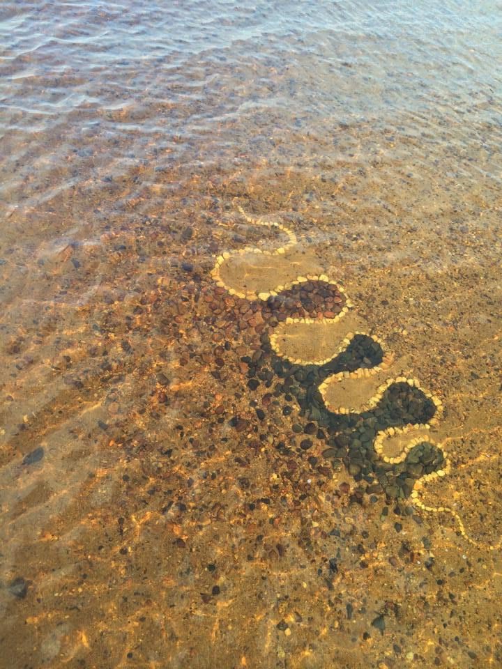 pmamtraveller's tweet photo. "Lake Snake" by artist Jon Foreman. https://t.co/nbcM8QNcKF
