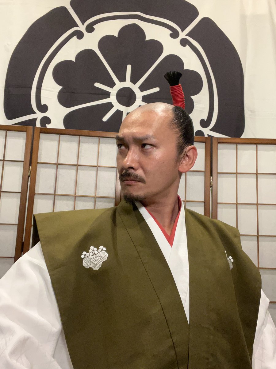 nobunagaoda0512's tweet photo. 全国の者から良き反応であるな
改め
名古屋おもてなし武将隊　織田信長である
名古屋城にて御主らを待っておるぞ https://t.co/bPbtBOsY7V