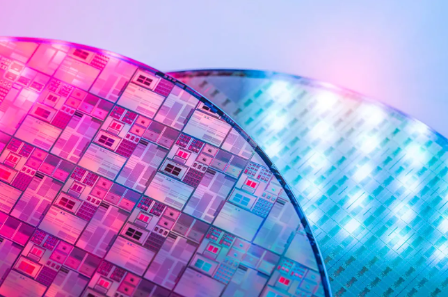 Nainahf's tweet photo. SK Hynix Joins the Nasdaq. But This Nasdaq-100 Semiconductor Stock Could Be an Even Better Buy for the Second Half of 2026 https://t.co/ne9J28eWJ6