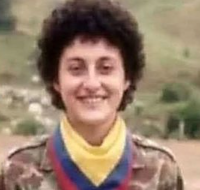 gNaro_03's tweet photo. Claudia Sheinbaum guerrillera https://t.co/JwEJsuu3in