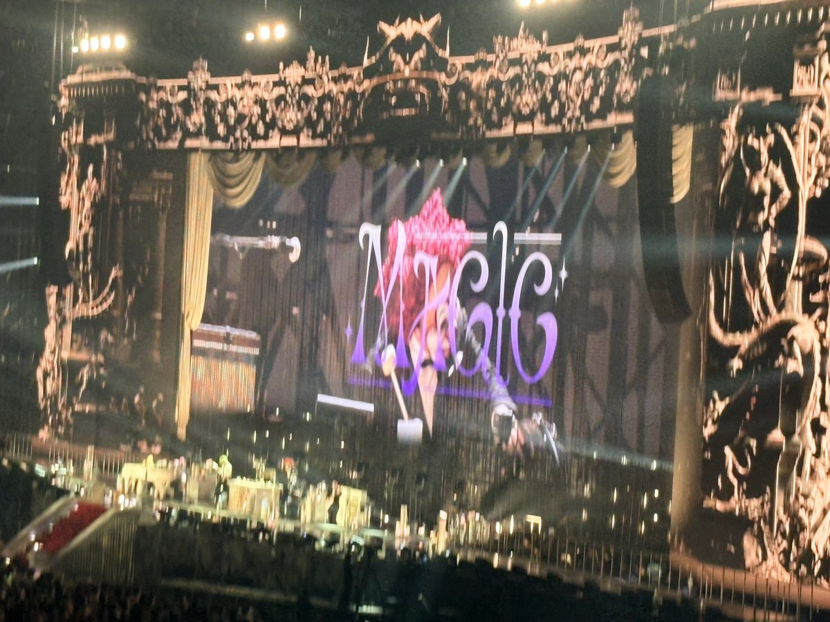 NGurakuro's tweet photo. セカオワの余韻やばい
2曲目でもう泣いてしまってそれ以降もちょくちょく泣いててほんとにやばかった
今回のセトリもマジで神レベルだった😭
MAGICに関してはほんとに涙なしでは聞けれないやつなんよなぁ

#THECINEMA https://t.co/yQL6VKXgzX