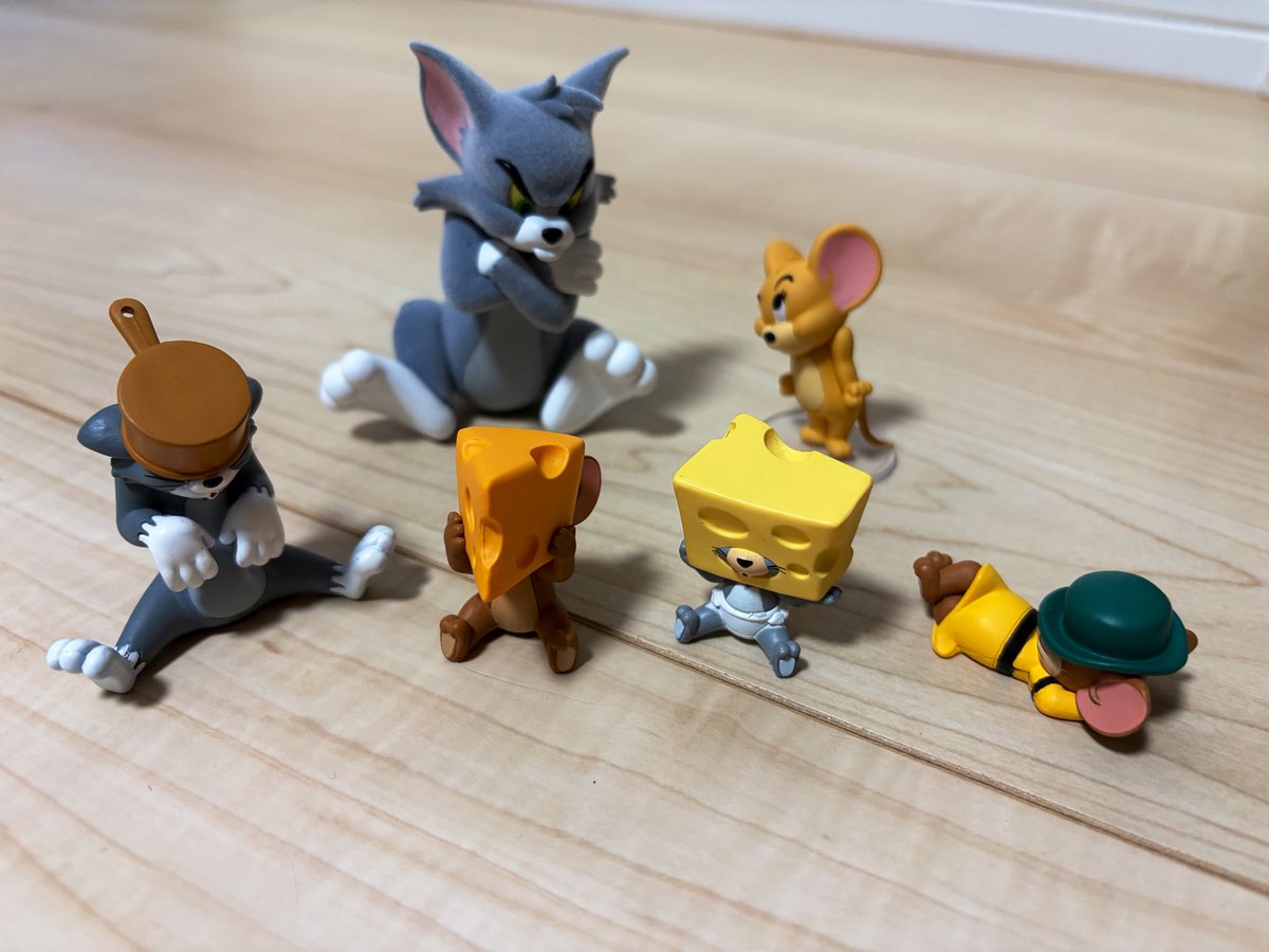 8bov8's tweet photo. I love Tom and Jerry! 🐱🐭❤️ https://t.co/CGNzf4yt1b