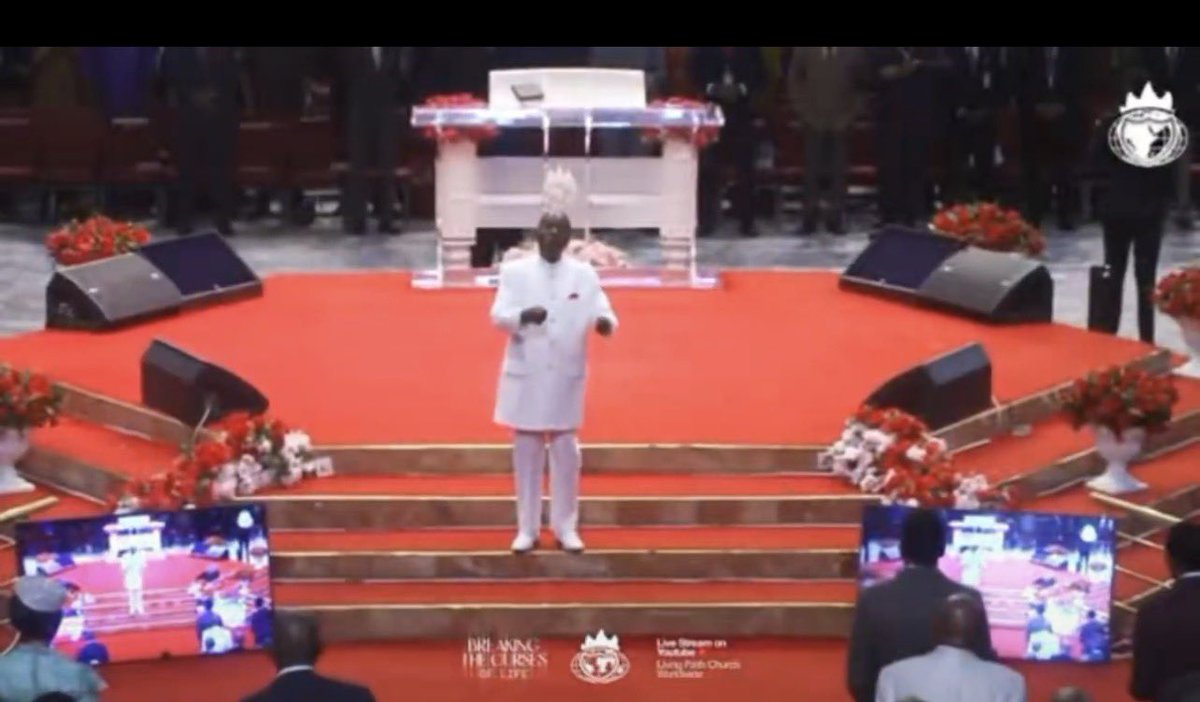 afrisagacity's tweet photo. Other Big Pastors (GOs) should join Pastor Oyedepo in urging their church members to obtain their Voter’s Cards and be ready to vote for the “right candidate” in 2027.

This is a duty they owe to God, the country, and humanity.✍️ https://t.co/pf7TgcLySe