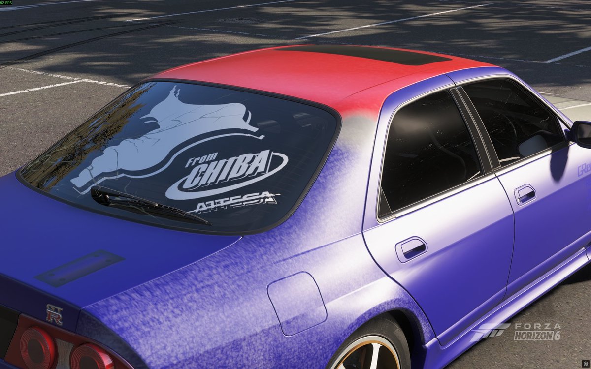 Sakojyaa's tweet photo. #ForzaHorizon6
標準車サンルーフ付き屋根移植や傷補修までしたのにぶつけてまた傷つけたり足付け中途半端だったりで塗装する気あるのかわからない世界一ボロいR33 40thスカイラインできました https://t.co/Y07l4H8Lkx