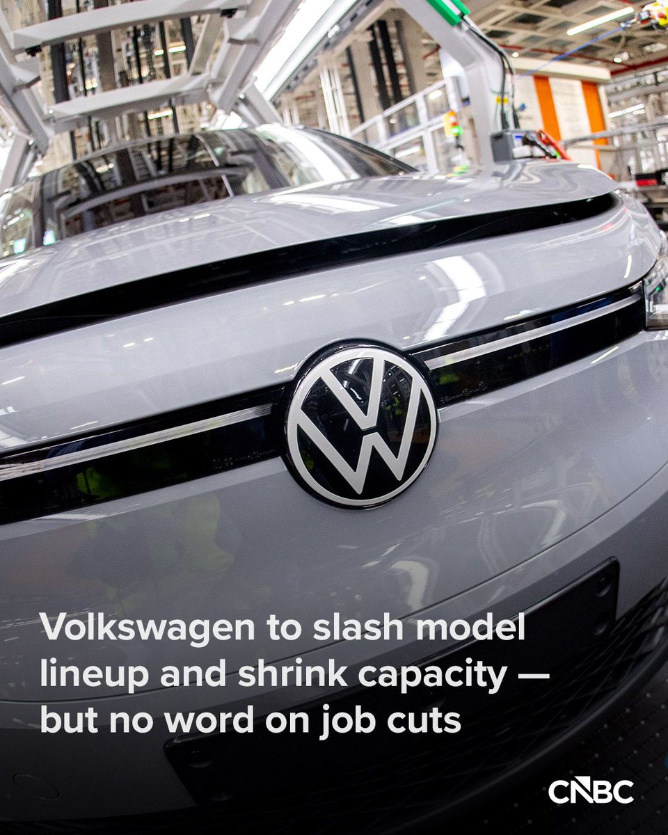 CNBC's tweet photo. Volkswagen’s management plans to drastically reduce its model lineup and further cut capacity.

It comes after reports that the embattled car giant is weighing up shutting four German factories and implementing as many as 100,000 job cuts.

Read more here: https://t.co/utobCXMJe5 https://t.co/CnIkoAegeV