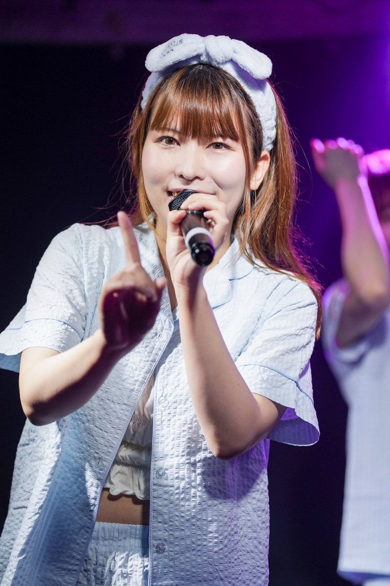junmori2's tweet photo. #赤宮希実 ちゃん
#きみゆにっ！ 
おなかだしたらおへそもみせてね！
っていったら『はぁぁ？💢』ってあつかけられました😢 https://t.co/8GMFfVuSlE