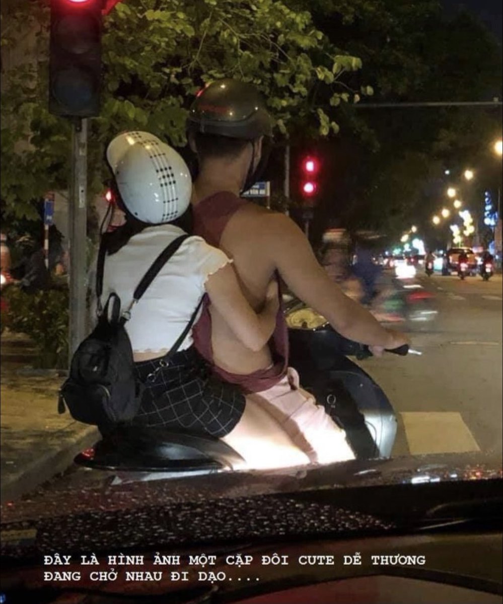 Nothingr8_Boss's tweet photo. Áo Tank Top khoét nách sâu, tên của áo đã nói lên người cần mặc - các anh TOP. 

Các anh mặc để tôn lên body gợi cảm?! Hãy quên đi, nhiệm vụ chính của các anh là SLAVE/ SUB. Mặc lên chiếc áo hở nhiều nhất để BOSS BOT sờ body, bóp vú để 2 đầu ti luôn cứng! https://t.co/NqdsWX58ZA