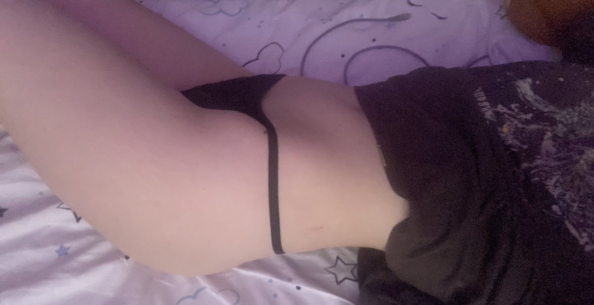 sajrichhh's tweet photo. havent done a body check yet so// https://t.co/GICbNtDVEa