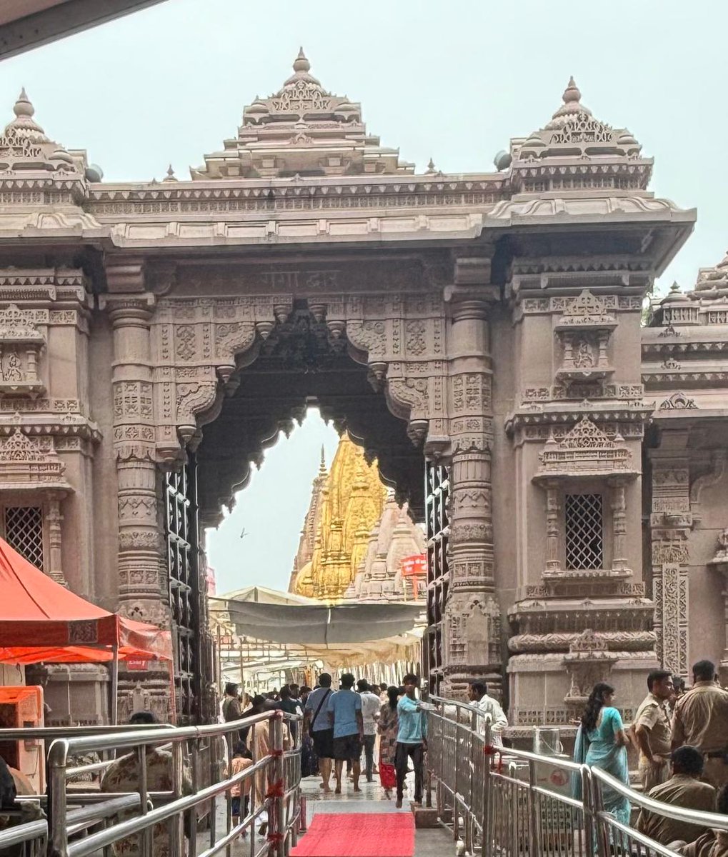 SudipGope7's tweet photo. #kashibiswanath🙏🔱♥️🚩 https://t.co/rvNUh5po2t