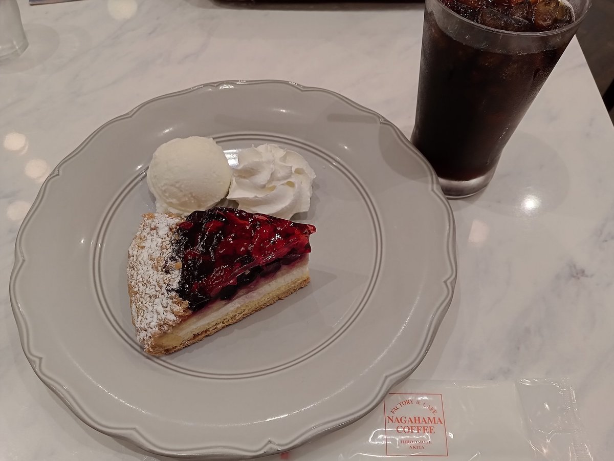 akkomotto's tweet photo. 秋田のローカルコーヒーチェーン
ナガハマコーヒー☕ https://t.co/VGyEB6LVgk