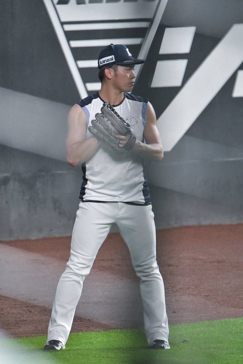 nimo_2268's tweet photo. 夏です🌻

260712 #seibulions #岸潤一郎 選手 https://t.co/ydXw8rDWDD
