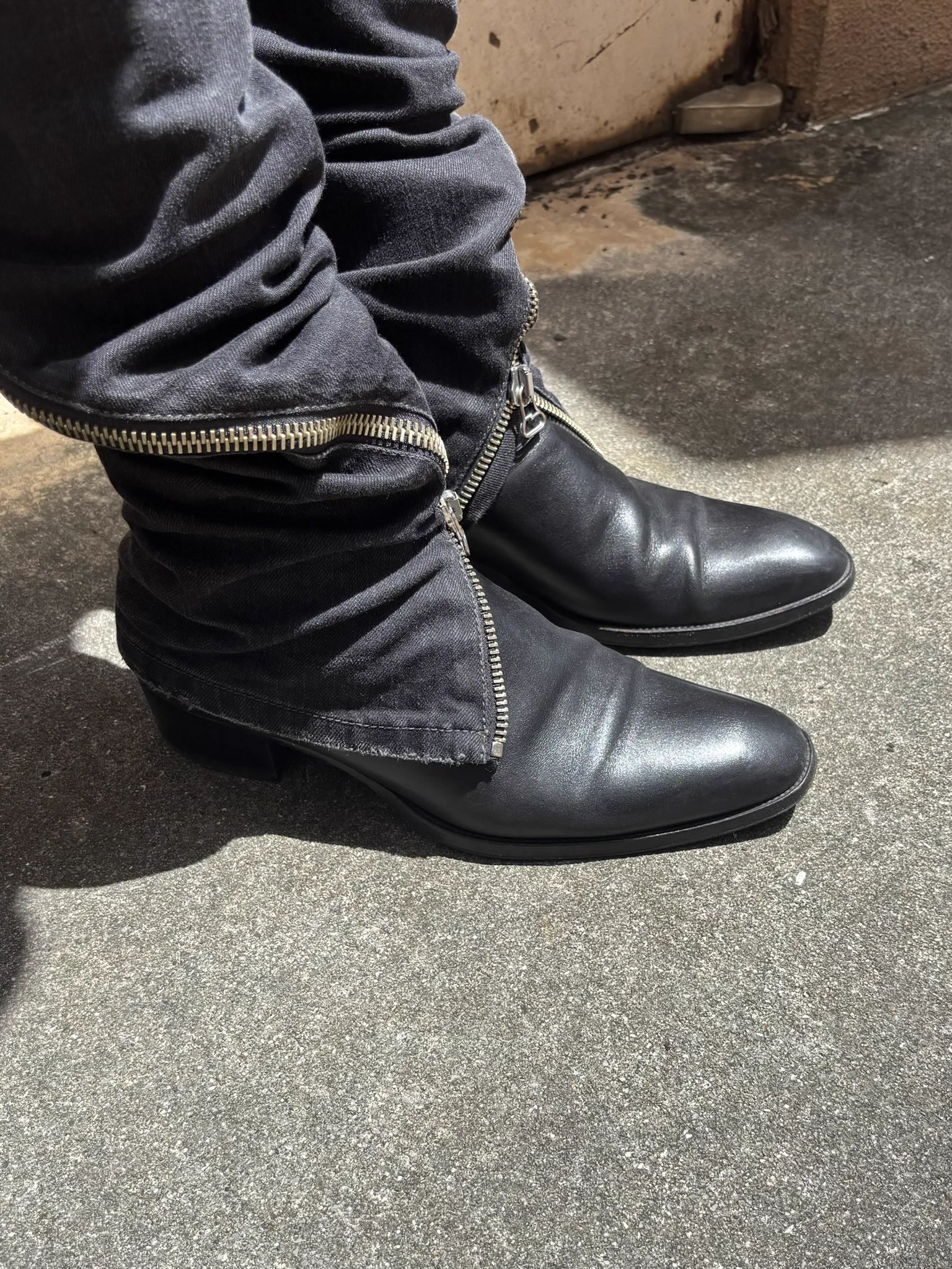 樹木🌲 в X: „Nicolas Andreas Taralis fits“ / X