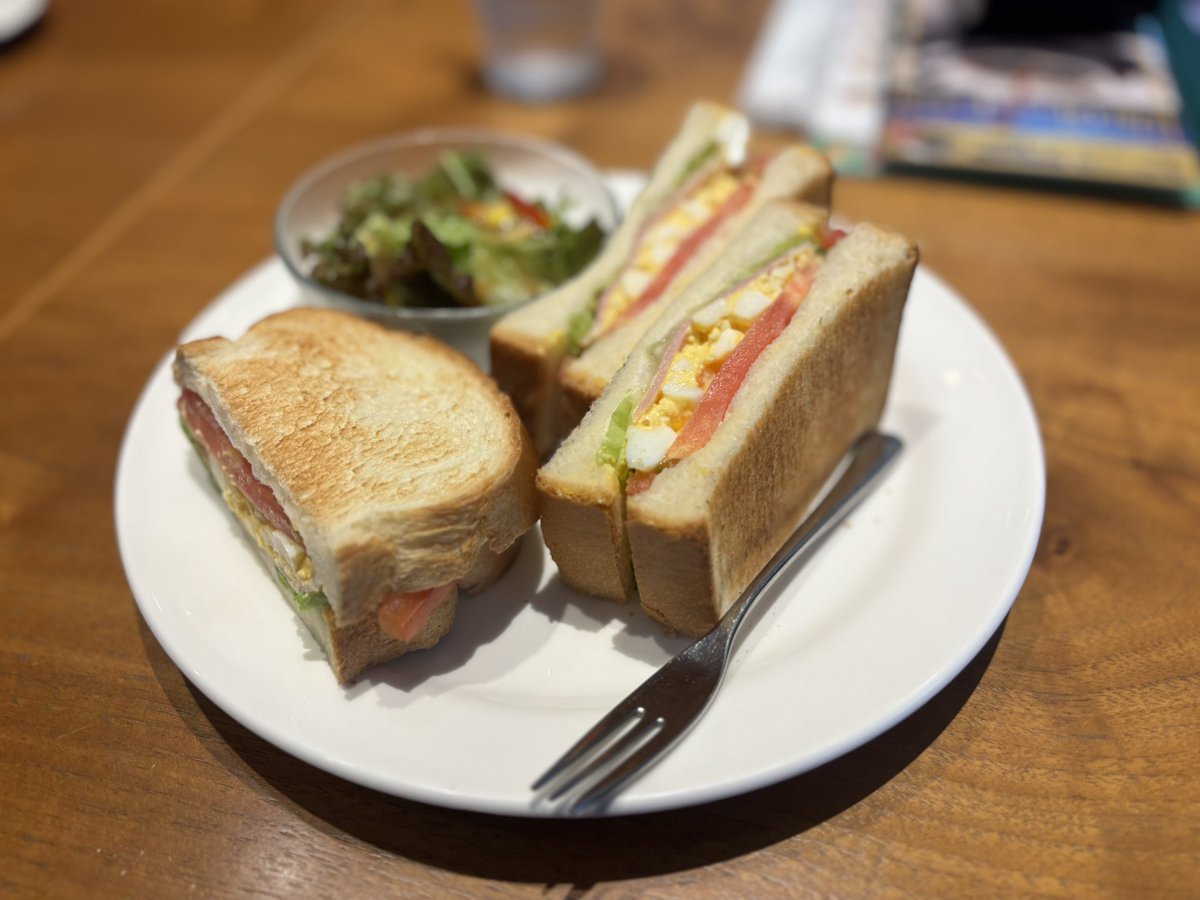 SougouTarou's tweet photo. アフターは飯を梯子 https://t.co/vpStr4qodt