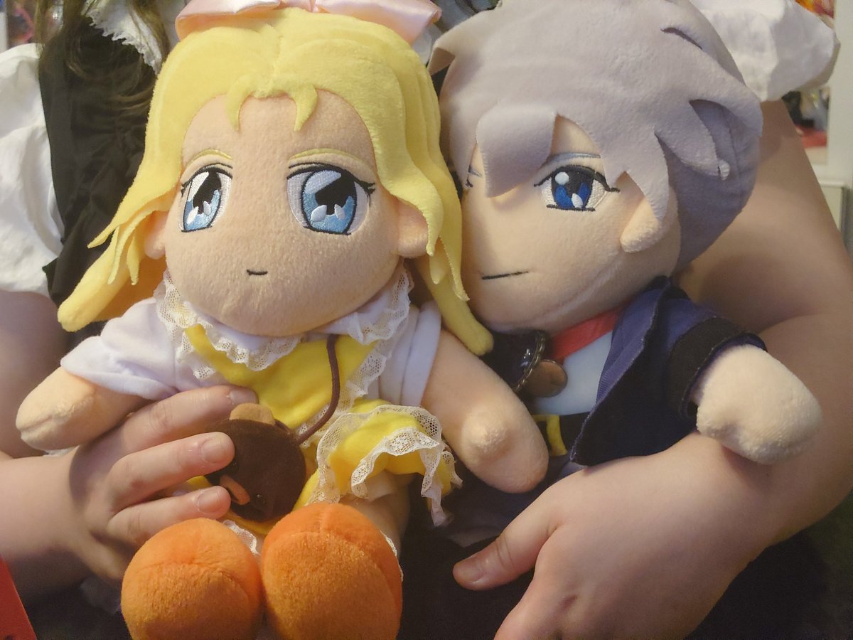i_kazuu's tweet photo. アイ・レニ(’-’*)♪可愛か。 https://t.co/6QOwDbYJU2