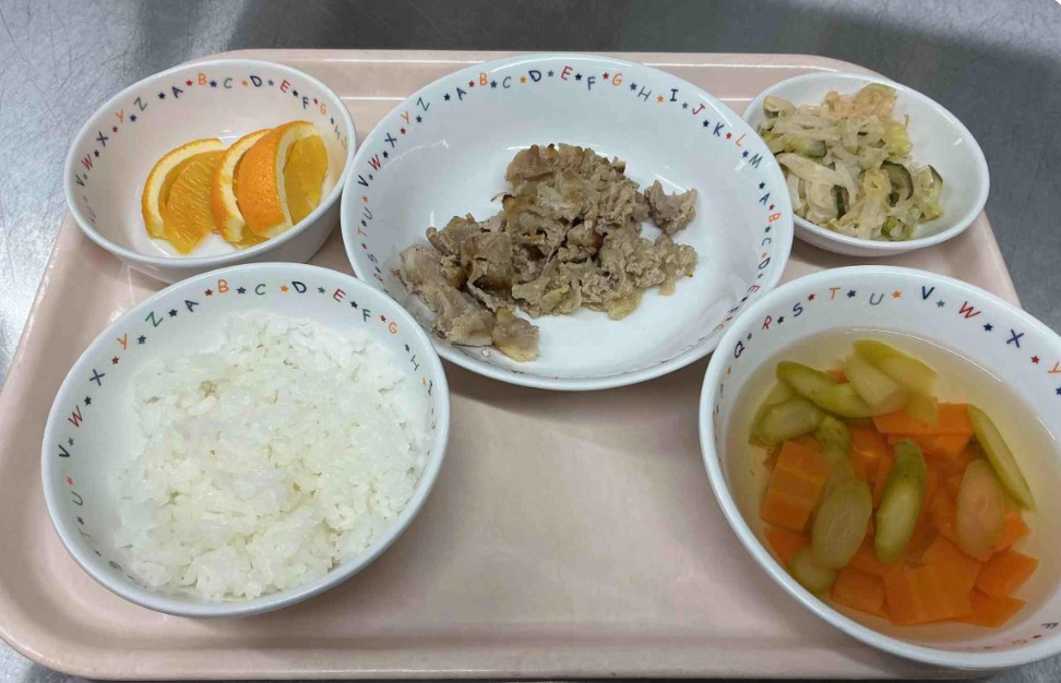 日本から逃げた人 tweet media
