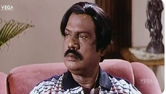 itz_radhi3's tweet photo. நம்மள சுத்தி இருக்குறதுக எல்லாம் குள்ள நரிகளா இருக்குதுங்கன்னு status வச்சா முதல்ல அந்த குள்ளநரி தான் வந்து "ஆமா,  It's True" ன்னு reply போடும்.

#verified https://t.co/b8Gt5plikg