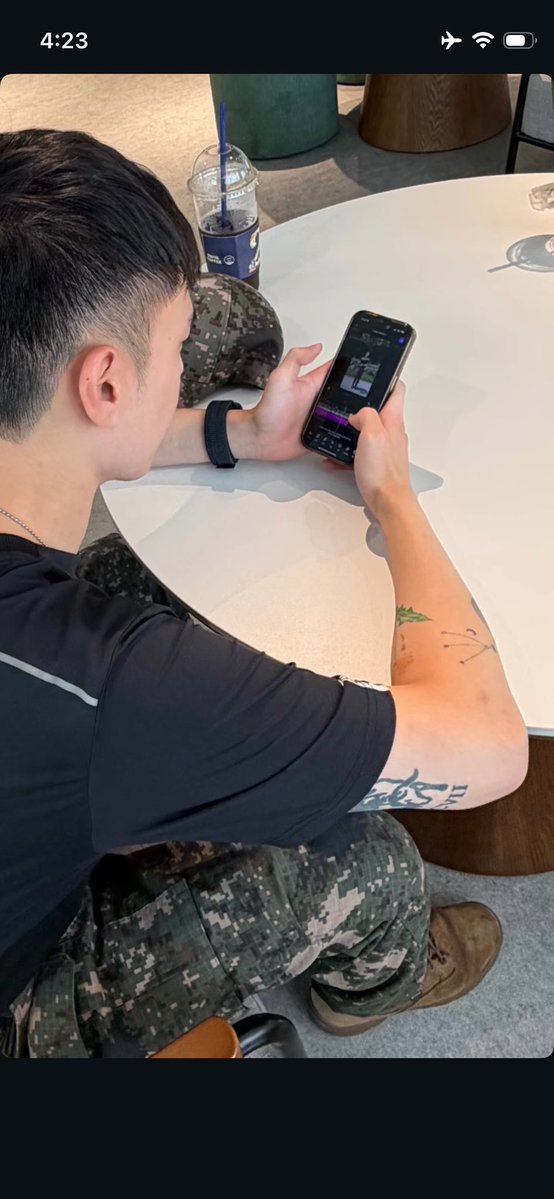 monsta7boyz's tweet photo. gue kira langsung dari tiktoknya eh dia ngedit dulu dong wkwk @yugyeom effort bgt yugyeom😙 https://t.co/nNb0qt9spx