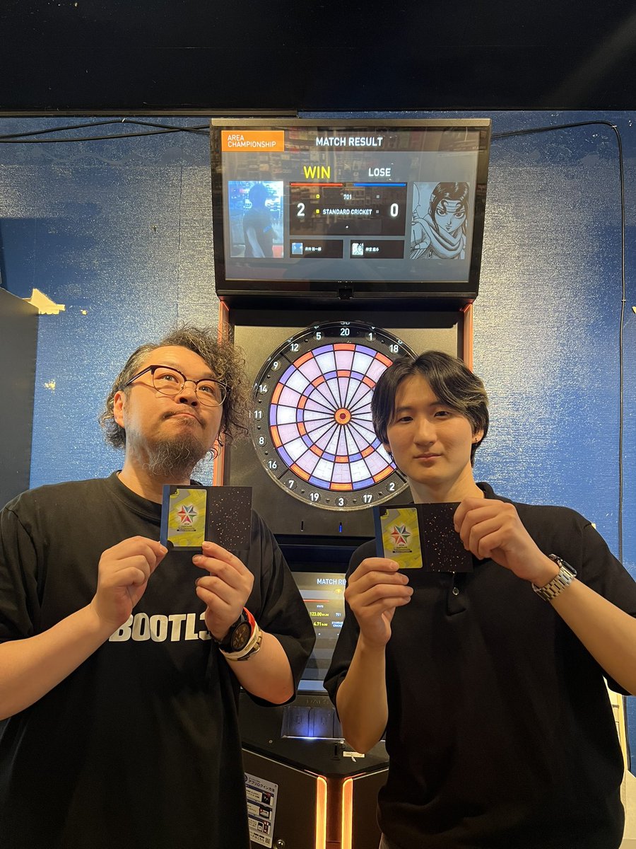 ensembull_darts's tweet photo. エリアチャンピオンシップ1次予選終了しました

1位通過:イグサ　ユウイチロウ
2位通過:ジングウ　ハルト

2次予選も頑張ってください٩( ᐛ )و https://t.co/wJEdYG9CLH