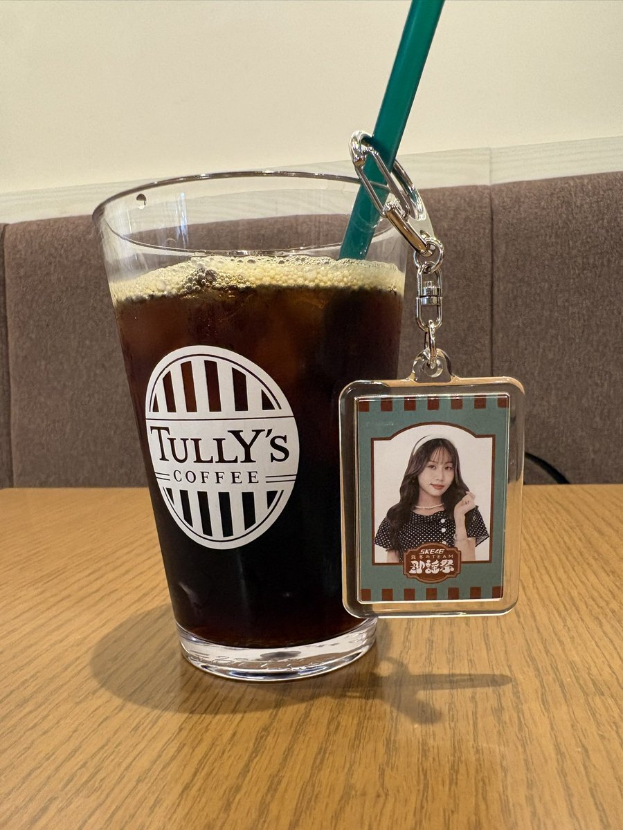 akrin48's tweet photo. ひな乃推しとお茶した後にチームEオタクと飲み会。
まだ2週間も経ってないのに懐かしい気持ちになったね https://t.co/XpNL0SBqbD