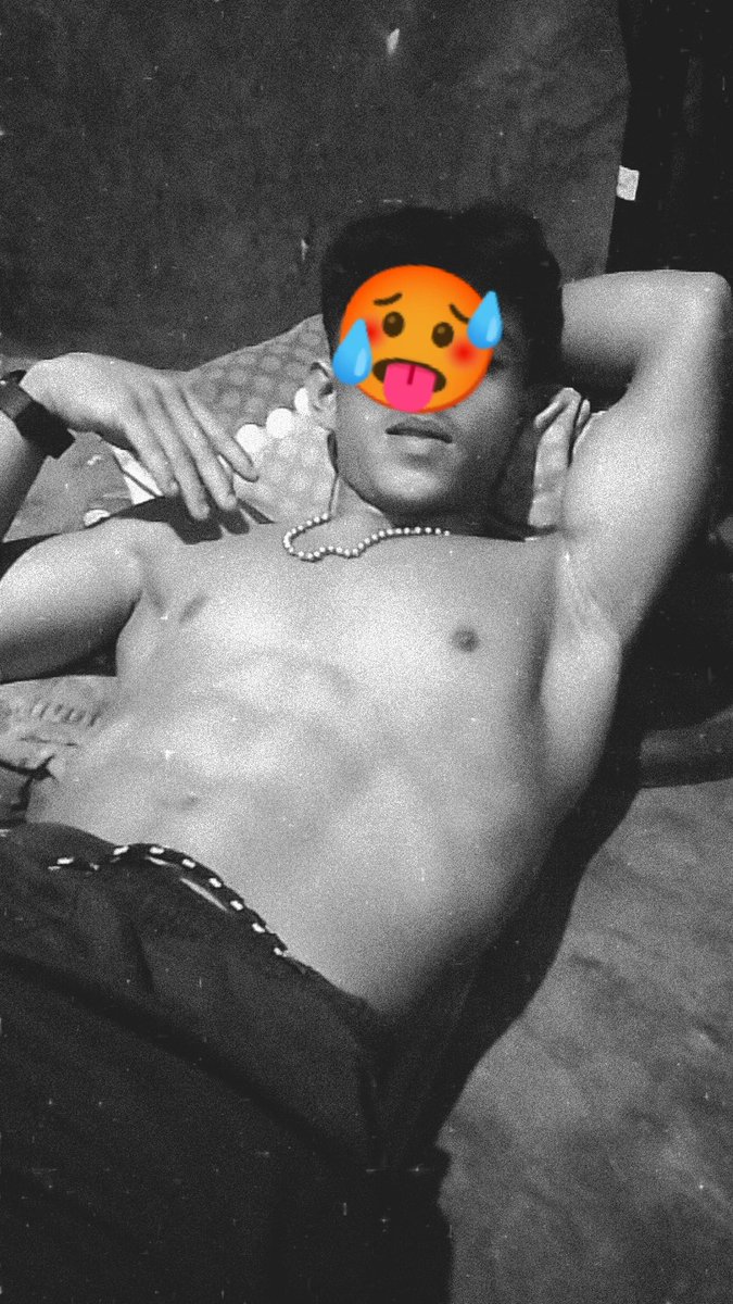 dndimanise's tweet photo. mayan juga 3x 😰🥵🤣

#gayjakarta #gayjogja https://t.co/bwKBI9yhmj