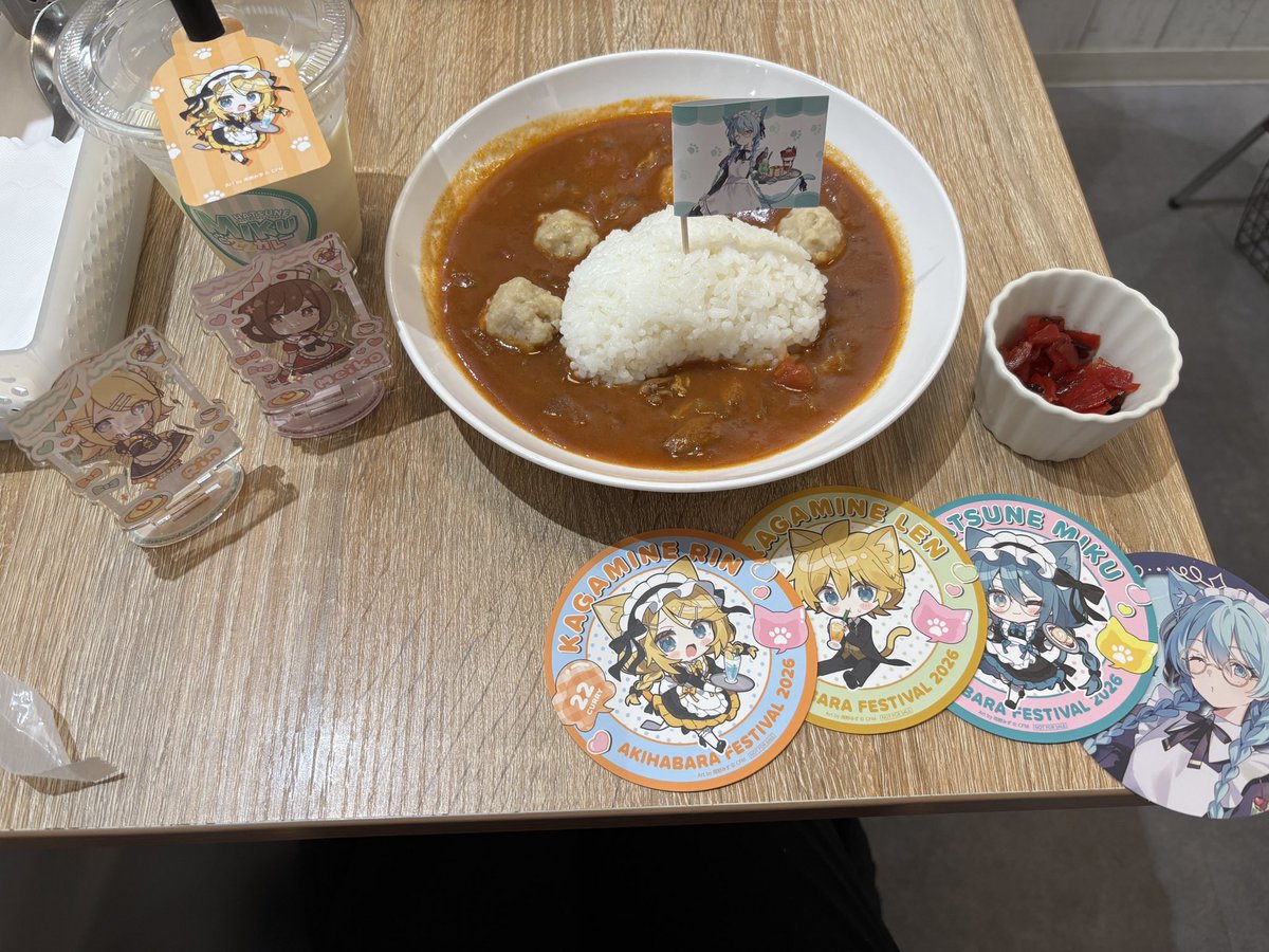 ksordisk's tweet photo. 追加注文でめーちゃんコースターもゲット https://t.co/RuiKjOETho