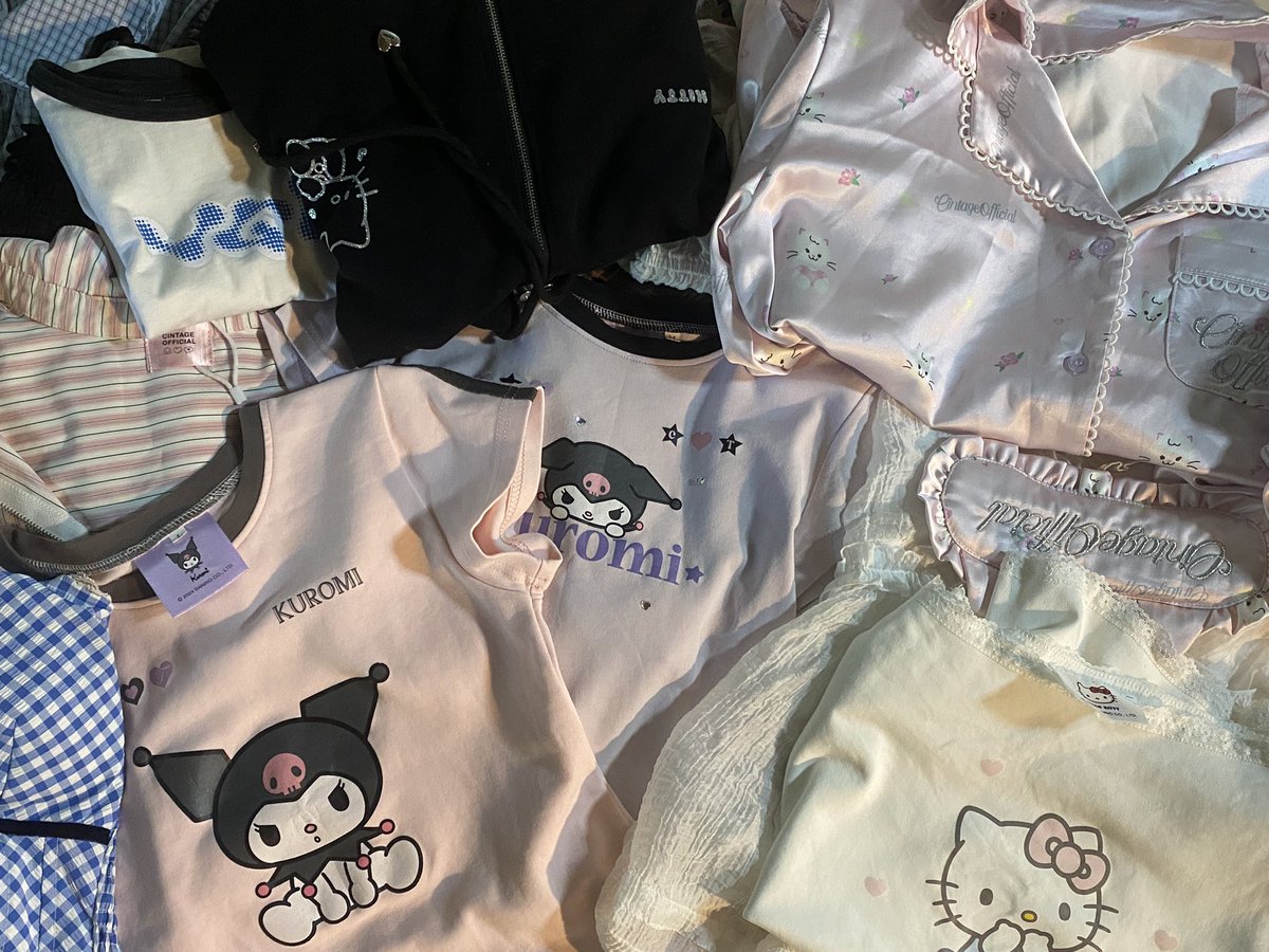 nxxtyy's tweet photo. 🩷ส่งต่อเสื้อผ้า🩷
ค่าส่ง 40 ตัวต่อไป+5
ถ่ายรูปเสร็จลงเลยค่า
#ส่งต่อเสื้อผ้า #เสื้อผ้ามือสอง #ส่งต่อเสื้อผ้ามือ2 #ส่งต่อstylist #ส่งต่อcintage #cintageshop #cintage https://t.co/n2v1dhdM1Y