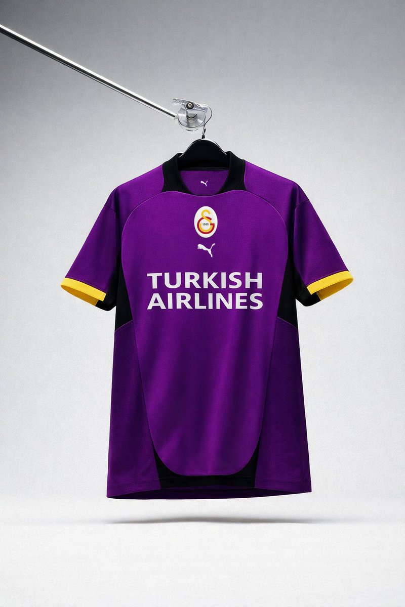 FRTFCN's tweet photo. #Galatasaray
#GsStore
#PumaTürkiye
@GalatasaraySK
@GSStore
@PUMATurkiye https://t.co/mJg9GYoS75