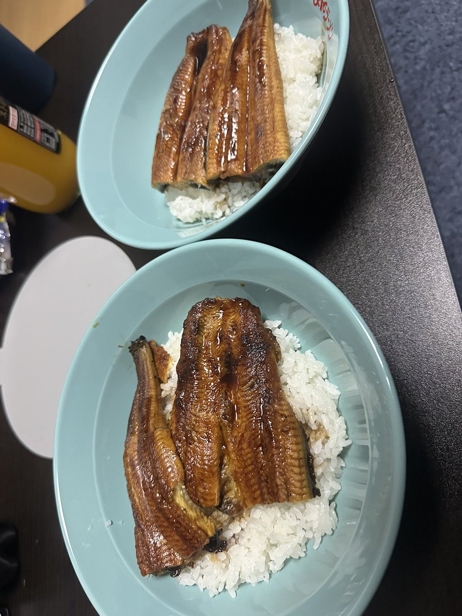 i0_rn8's tweet photo. お家鰻屋 https://t.co/aYvjgMqcfY
