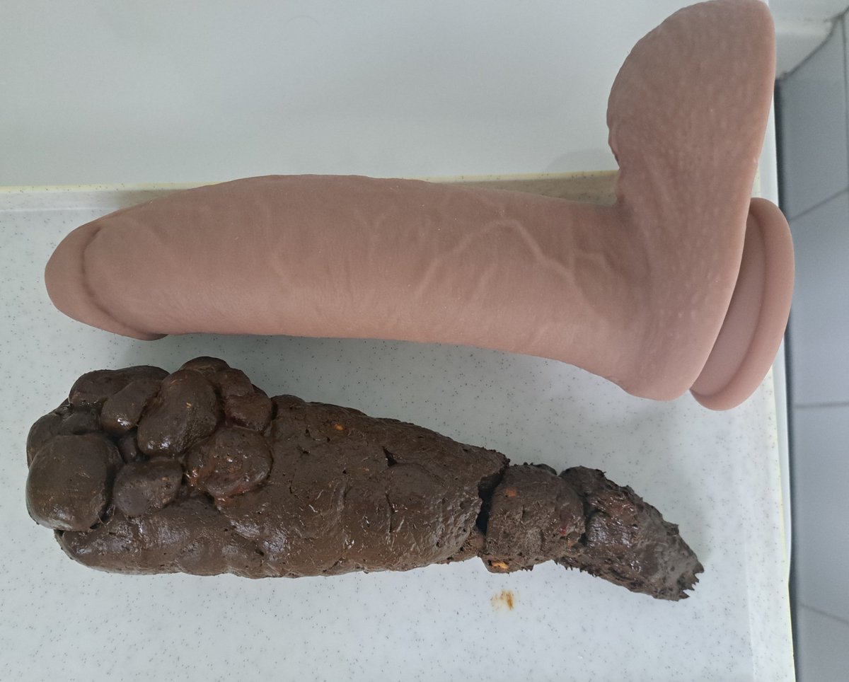Hreod2's tweet photo. Turd vs sir peters cock https://t.co/oqft2WMalK