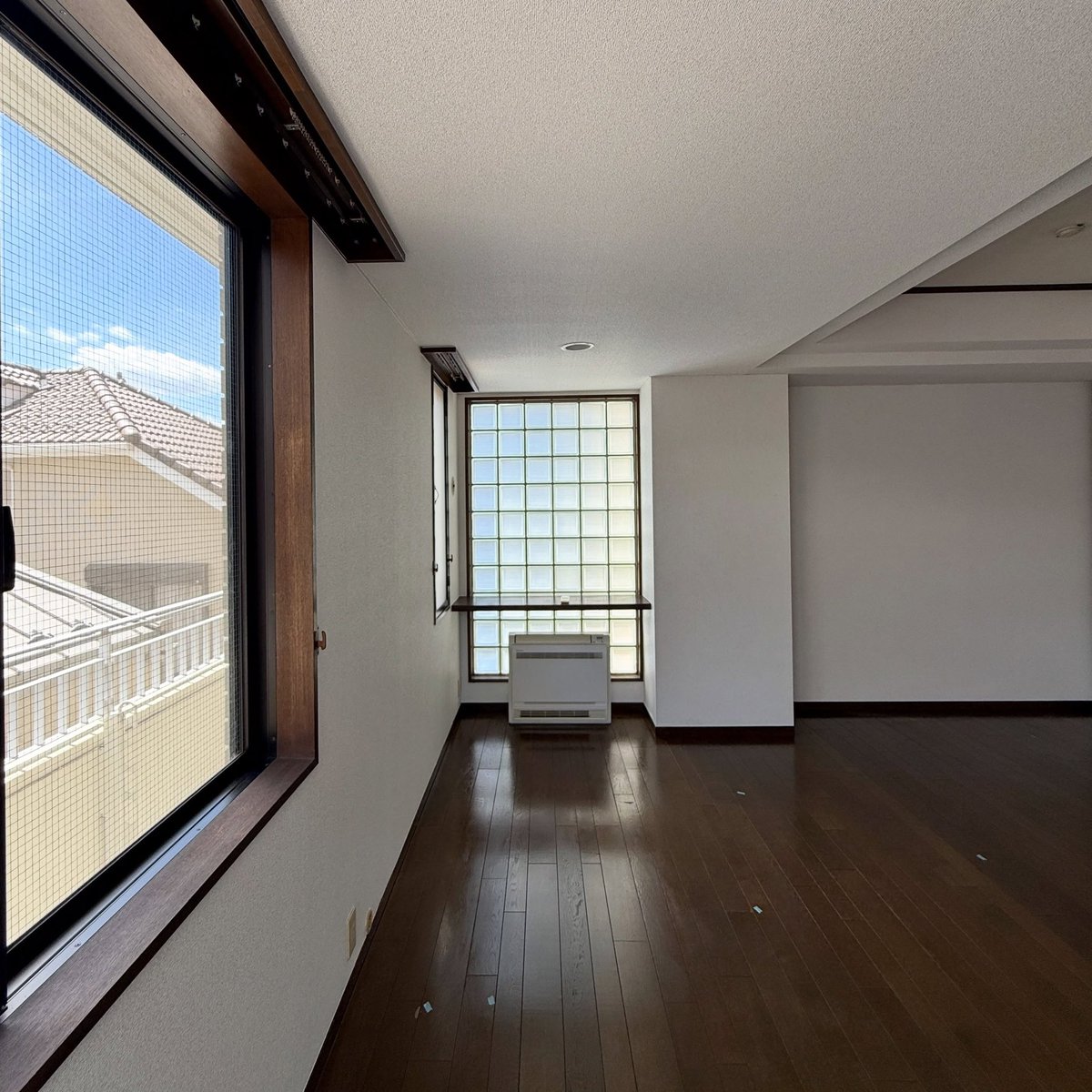 世田谷の森⭐︎ 世田谷区の1LDK！ リビングが20畳もあって贅沢なお部屋だ 世田谷区