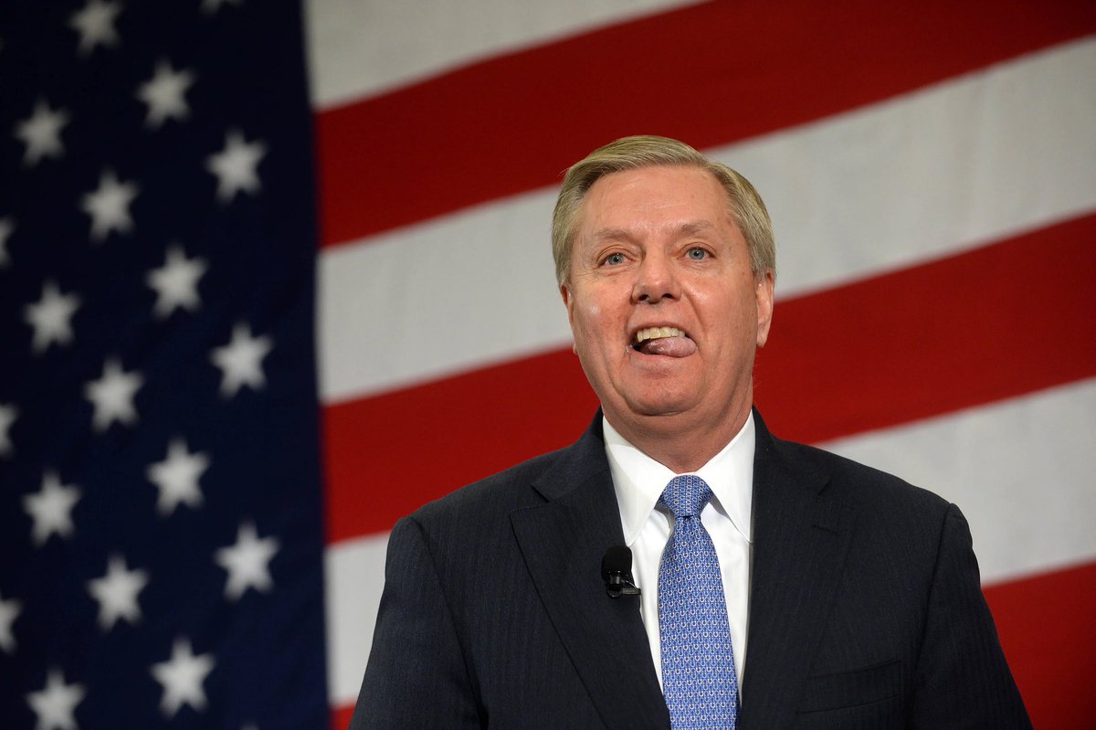manaf12hassan's tweet photo. Lindsey Graham – einer der größten Kriegstreiber und Kriegsverbrecher unserer Zeit – ist tot.

Was immer euch die Medien an positiven Dingen über ihn erzählen: Sie stimmen nicht. https://t.co/K1ThZaBSGn