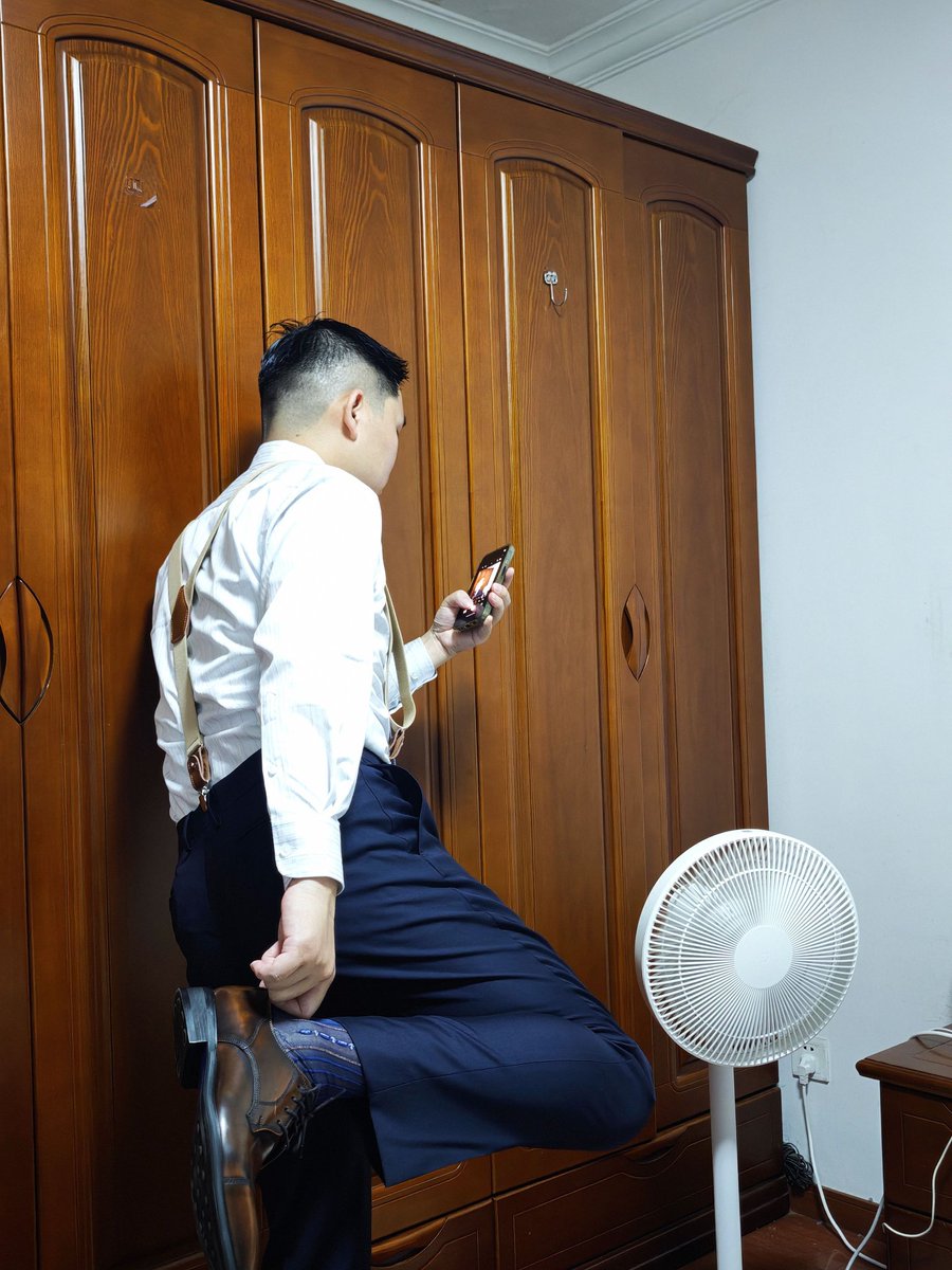 tp_neomann's tweet photo. 正装&amp;锦纶
#正装控 #大叔控 #皮鞋丝袜 https://t.co/fgru6Ifi1t