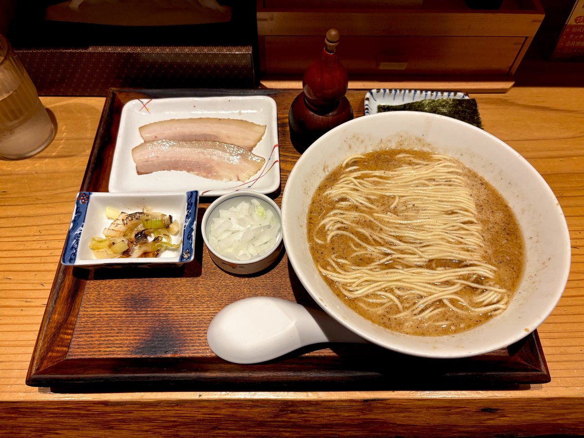 東京酒ラーメン豚子（50%オフ） tweet media