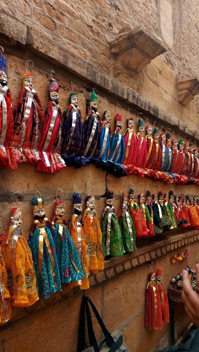 InfraholicR's tweet photo. Handicraft of Rajasthan are best in the world. https://t.co/22WMiEzHql