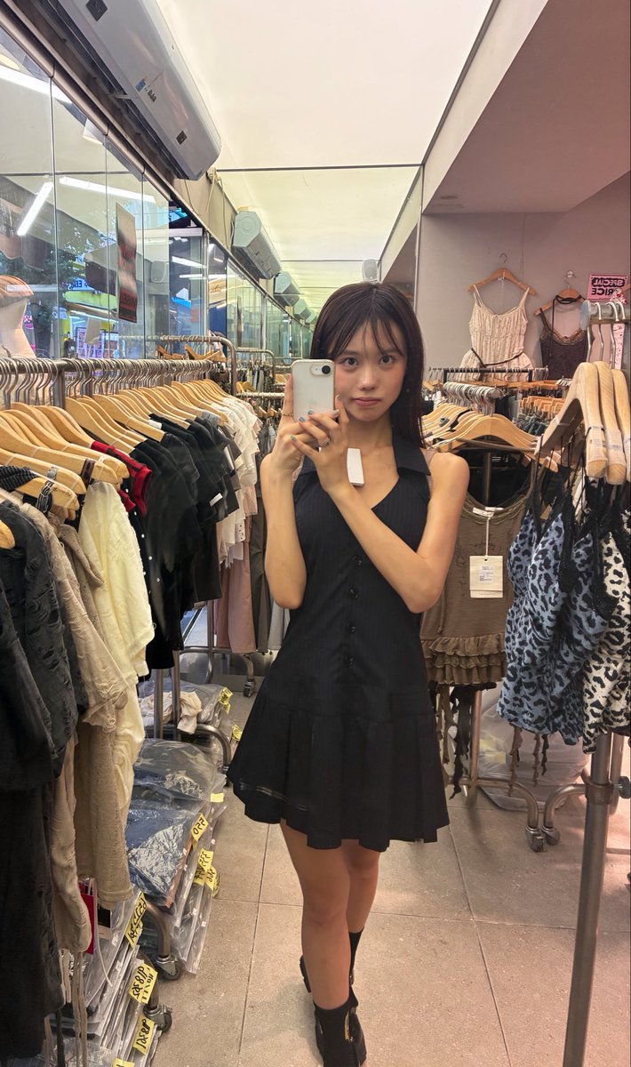 minamoto__sora's tweet photo. ウインドウショッピング🛍️ https://t.co/akTvoGHHHu