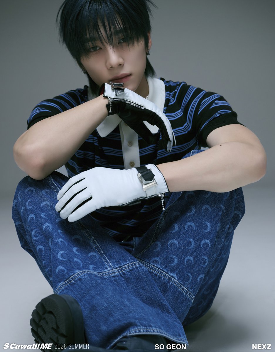 mag_scawaii_men's tweet photo. 📣アザーカット＆インタビューの一部公開‼️ #NEXZ #SOGEON📣

Q.一緒に頑張っているメンバーに賞をあげるならどんな賞？ 　賞品は何をあげますか？

#SOGEON　→　#TOMOYA

【賞】すばらしいリーダーde賞　　
【賞品】高級なリップ

みんな何かあると必ずトモヤの顔を見るんですよ。そうすると、パッと前に出てくれるので、本当に頼もしいし、ありがたいです。常に一歩先を考え、先を見て行動してくれるので、すごく尊敬するし、僕たちの中でも「もっとこうしよう」と考えるきっかけにもなっています。トモヤのおかげでNEXZが成り立っているって思いますし、本当に感謝しています。トモヤは厚い唇がチャームポイントなので、僕があげるリップでいつもプルプルに潤わせてほしいです（笑）。#SOGEON

いかがでしたか❓　誌面では全員が全メンバーに賞を授与🏆　NEXZの魅力がたっぷりと詰まった誌面もぜひご覧ください☺️
＿＿＿＿＿＿＿＿
好評発売中‼️
『S Cawaii! ME 2026 SUMMER』
＜特別版＞【COVER】 #NEXZ
＿＿＿＿＿＿＿＿＿＿
✅インフォスクエア
特典A「フォトカード」
下記URLから＜特別版＞をお求めいただくと、#NEXZ の購入者特典を7種類からランダムで１枚差し上げます🎁
＜特別版＞ https://t.co/uICEqiuz0b
⭐️Overseas shipping available.
⭐️해외 배송 가능
⭐️供海外配送服务
⭐️海外通販🆗

✅タワーレコード 渋谷＆タワーレコードオンライン
特典B「証明写真」
下記URLから＜特別版＞をお求めいただくと、#NEXZ の購入者特典を１枚差し上げます🎁
＜特別版＞https://t.co/U3DpE3TUo9
＿＿＿＿＿＿＿＿＿＿
本の詳細はこちら👇
https://t.co/aqEUzPoh85
＿＿＿＿＿＿＿＿＿＿
@NEXZ_official
#TOMOYA
#YU
#HARU
#SOGEON
#SEITA
#HYUI
#YUKI