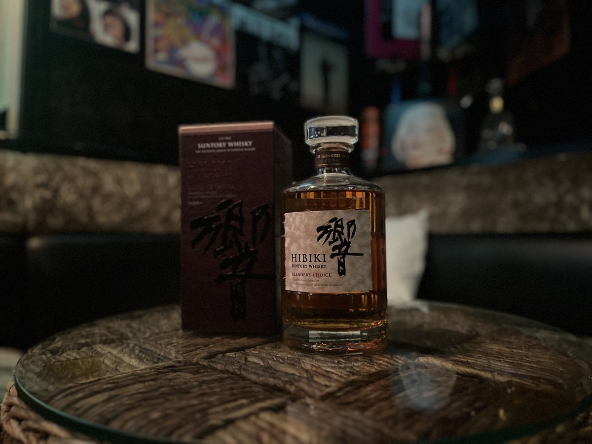 sixta_arakicho's tweet photo. 7/12(日)シクスタ荒木町オープンします！
19:00~last

各種ウイスキー取り揃えてます🥃
気になるものがありましたら遠慮なくお声掛けください！

新宿区荒木町10-14 伍番館ビル 2階A-1
☎️03 6457 7832

【System】
Charge ¥800-
Shisha ¥2,500-
Drink ¥600~ https://t.co/TaEPIR7hDs
