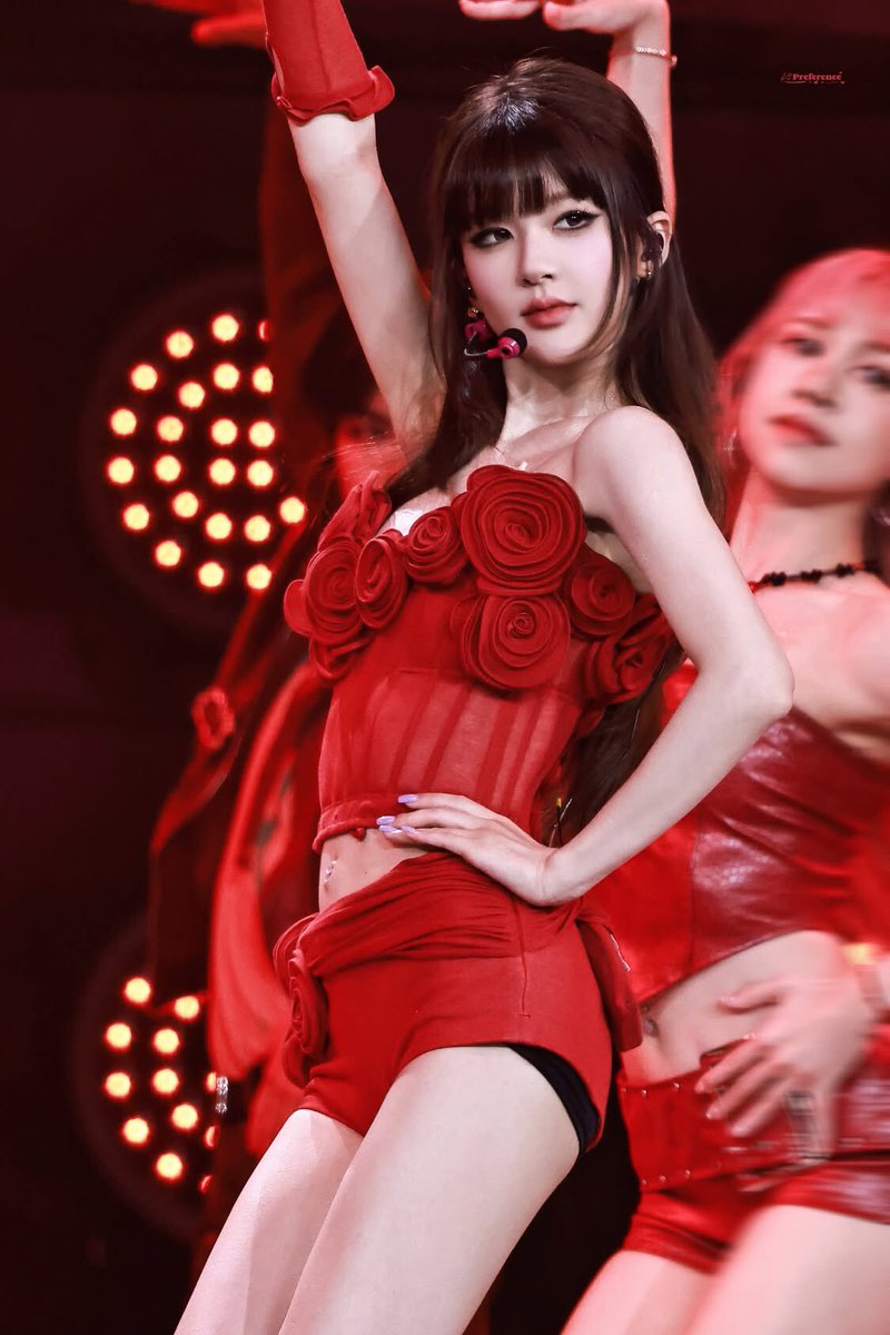 Queen of China #zhaolusi