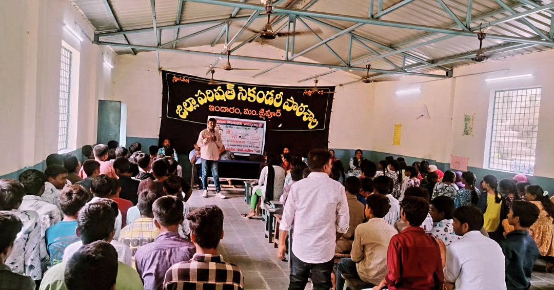 sheteamrgm's tweet photo. SHE TEAM Awareness* Program Conducted at ZPHS At Indaram of Jaipur PS limits* 📢

On 11-07-2026 Ramagundam commissionerate Mancherial zone awareness Program conducted to Students at ZPHS at Indaram of Jaipur Ps limits. https://t.co/U4zNrfwdqr