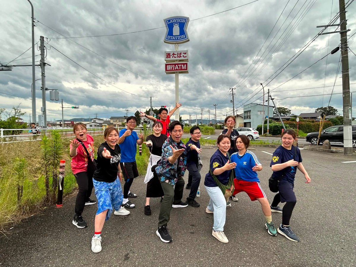 maibitohoku's tweet photo. 無事に2日間の本隊最終振り落としが終了しました😁
蒸し暑い中の練習大変お疲れ様でした🙇
本隊から来てくださったお二人ありがとうございました🙇
教えられたものを忘れずに来週の練習で振り返り練習します🫡
ありがとうございました🥳

#さぬき舞人
#さぬき舞人東北支部 https://t.co/yo4AYLSbQX