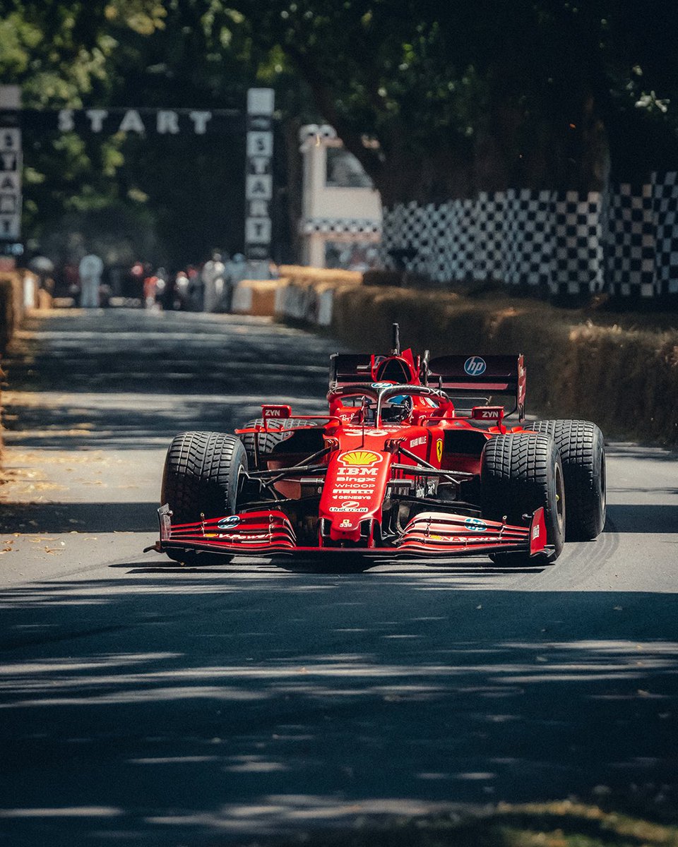 ScuderiaFerrari's tweet photo. Hay bale barriers and the smell of petrol 🤩 https://t.co/PotnZMPNtP