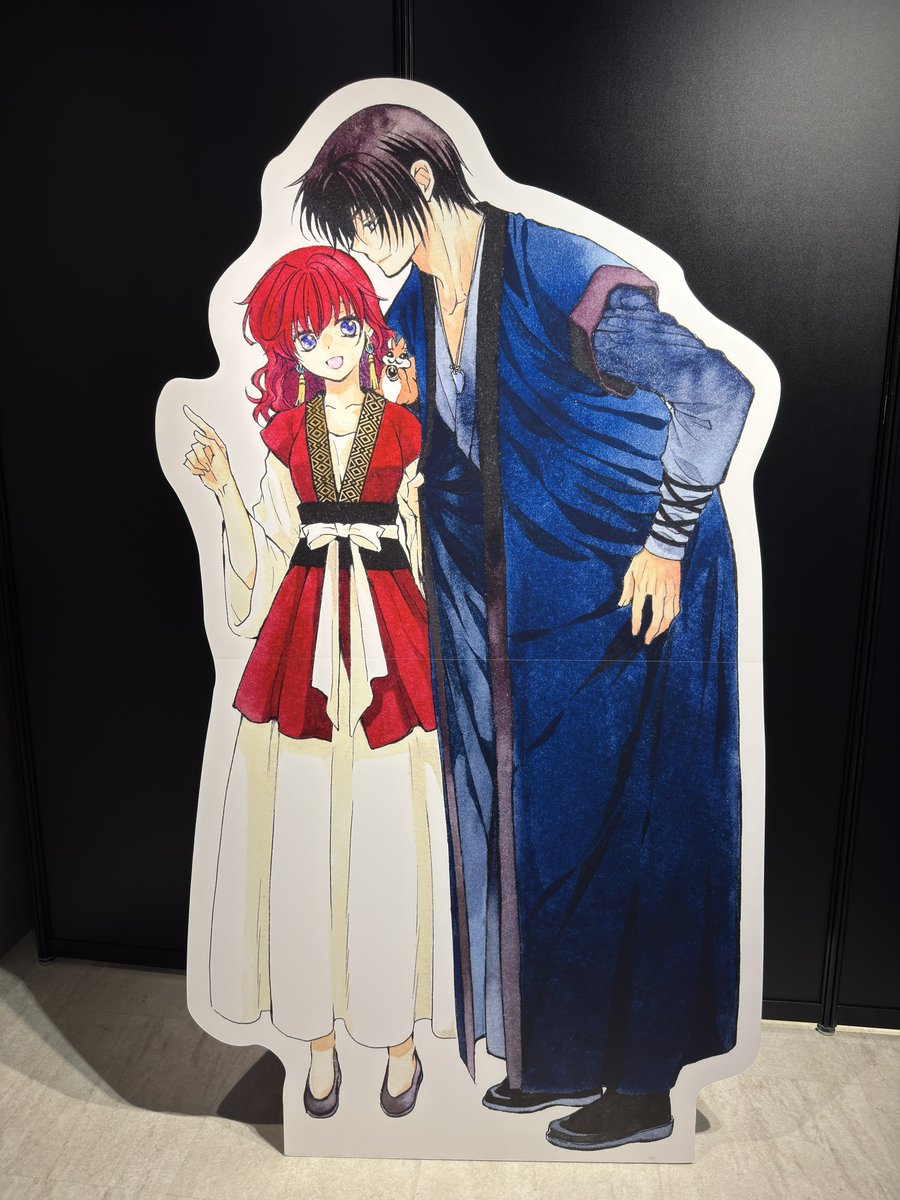 PGBPYR's tweet photo. 暁のヨナ大原画展Pop-up  Store
あかぴゃが語ってたから読んだ、暁のヨナ
どの原画も綺麗だった #あかりさーち 💫 https://t.co/Mz2llZsu6O