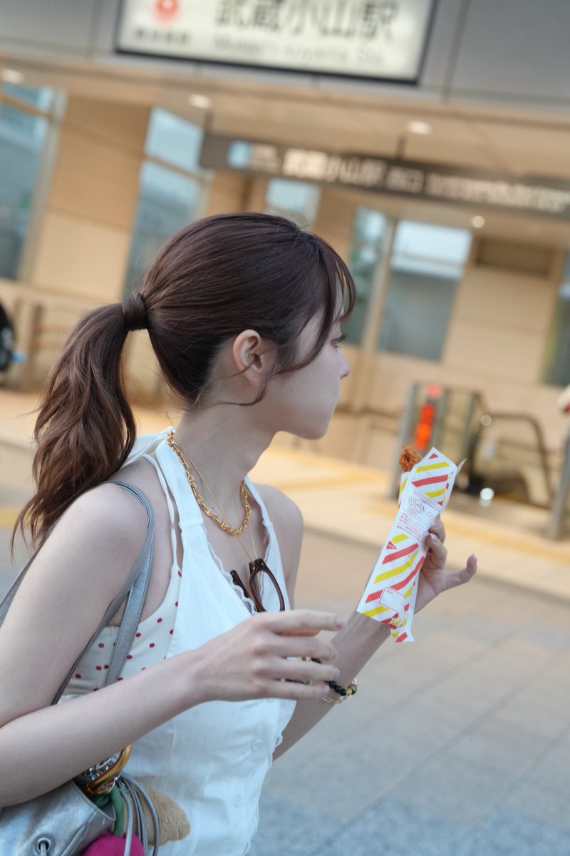 Kana_Momonogi's tweet photo. 髪伸びてきた〜✌︎ https://t.co/qtEgG5EfkZ