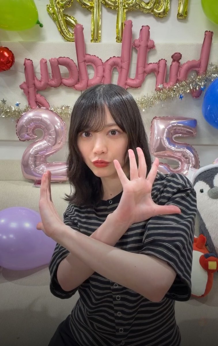 runmiu00's tweet photo. 最高に幸せな時間でした🙇
25歳も幸せな年にしてください！ https://t.co/W7TKOA82ZS